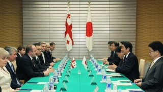 photo2