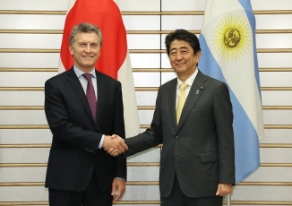 photo1: Japan-Argentina Summit Meeting
