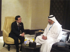 (写真)ジャーベル外相補佐官との会談