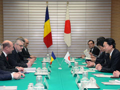 日本・ルーマニア首脳会談の写真