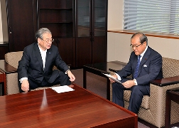 本欄に画像を表示