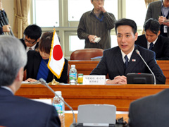 (写真)日韓外相会談2