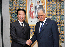 (写真)日・チュニジア外相会談