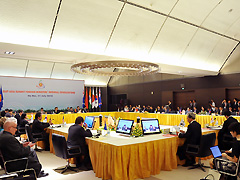 （写真）東アジア首脳会議（EAS）参加国非公式外相協議