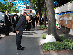 （写真）邦人死亡事件現場訪問