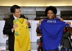 （写真）第10回日・南ア・パートナーシップ・フォーラム