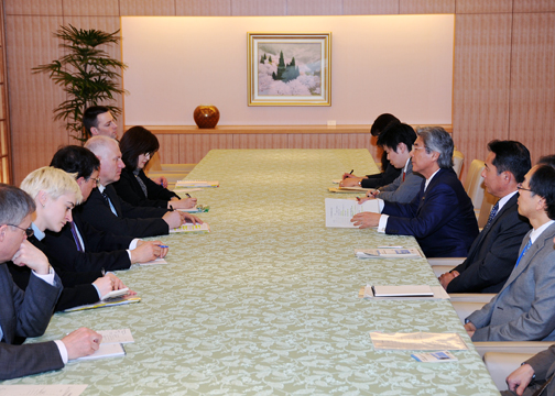 (写真)
