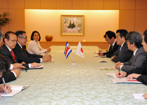 (photo) Japan-Costa Rica Foreign Ministers’ Meeting
