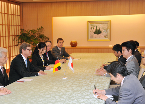 (Photo)Japan-Germany Foreign Ministers' Meeting (Outline)-2