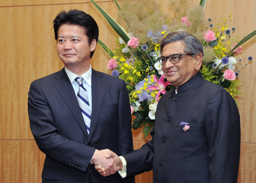 (Photo)Japan-India Foreign Ministers' Meeting-1