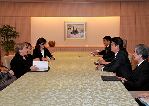Meeting between Mr. Koichiro Gemba, Minister for Foreign Affairs, and Her Excellency, Ms. Michelle Bachelet, Executive Director of UN Women 2