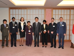(photo) Implementation of FY2011 Local Staff Training in Japan 1