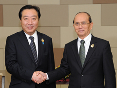 (Photo)Meeting between Prime Minister Noda and Myanmar President Thein Sein(Photo: Cabinet Public Relations Office)