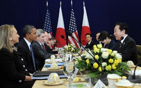 (Photo) Japan-U.S. Summit Meeting (Summary)