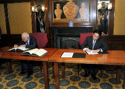 Signing Ceremony for “Memorandum of Cooperation (MOC) between The Government of Japan and The League of Arab States”(1)