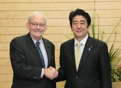 (Photo: Cabinet Public Relations Office)
