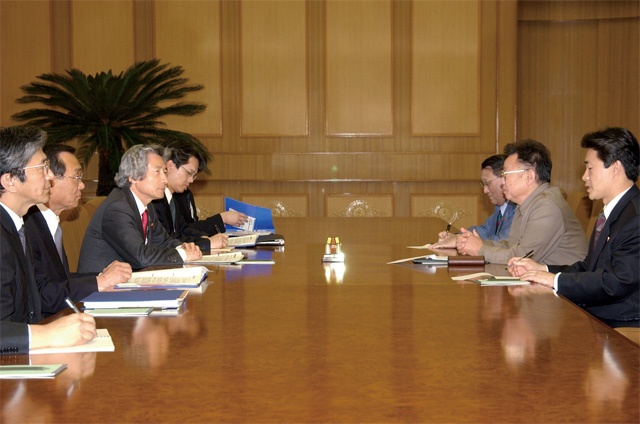 (Photo) Second Japan-North Korea Summit Meeting