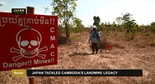 (Photo)Japan Tackles Cambodia's Landmine Legacy (Euronews)