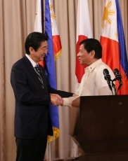 Japan-Philippines Summit Meeting 6