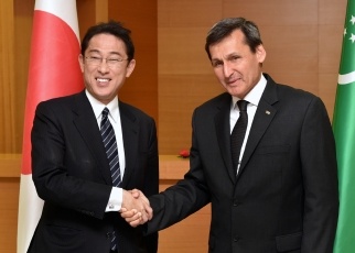 Japan-Turkmenistan Foreign Ministers’ Meeting 1
