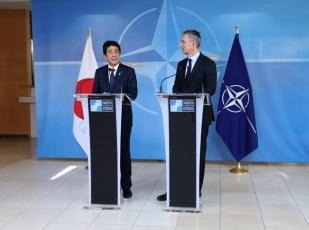 photo3: Prime Minister Shinzo Abe Meets with the Secretary General of NATO