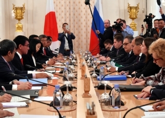 Japan-Russia Foreign Ministers’ Meeting(2)