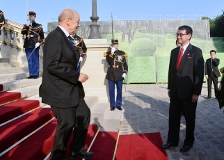 Japan-France Foreign Ministers’ Meeting