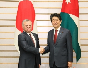 Leaders shaking hands