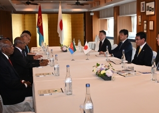 (photo2) Japan-Eritrea Foreign Ministers’ Meeting