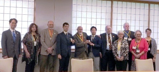 Parliamentary Vice Minister for Foreign Affairs Tsuji Receives a Courtesy Call from Families of Former-POWs from the United States1