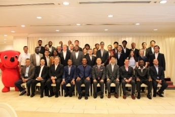 (Photo2) Group photo