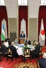 (Photo12) Cabinet Public Relations Office