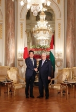 (Photo1: Cabinet Public Relations Office)