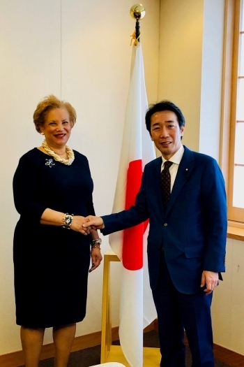 (Photo)Parliamentary Vice-Minister for Foreign Affairs Nakayama received a courtesy call by Ms. Catherine Pollard, United Nations Under-Secretary-General for Management Strategy,Policy and Compliance.