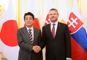 (Photo1) (Photo: Cabinet Public Relations Office)