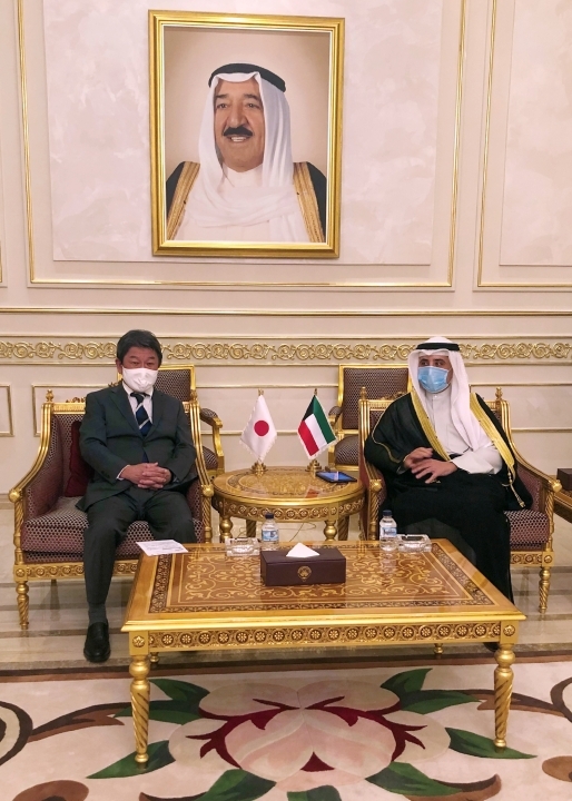 Japan-Kuwait Foreign Ministers' Meeting