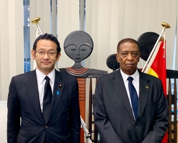 Parliamentary Vice-Minister for Foreign Affairs KOKUBA and Ambassador Frank Okyere