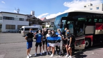 (Photo2) Group photo