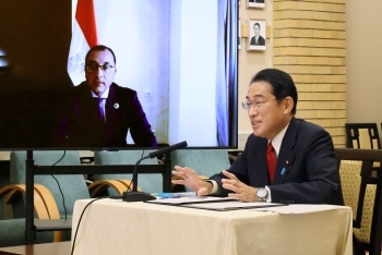 (Photo) Japan-Egypt Summit Video Conference Meeting