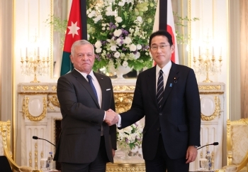 Photo session before the meeting