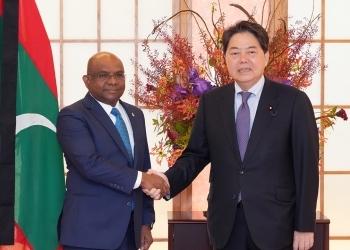 Photo session before the meeting