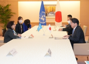 Courtesy Call on Foreign Minister Hayashi by H.E. Ms. Sima Bahous, Under-Secretary-General of the United Nations and Executive Director of UN Women