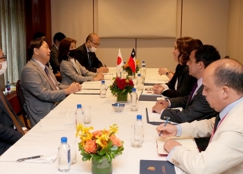 Photo of the Japan-Chile Foreign Ministers' Meeting