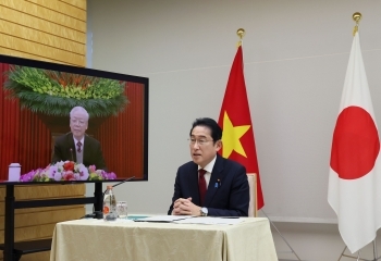 Photo of Japan-Viet Nam Summit Video Teleconference Meeting