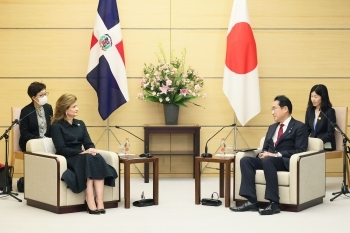 (Photo) Courtesy Call on Prime Minister KISHIDA by Vice President PEÑA of the Dominican Republic