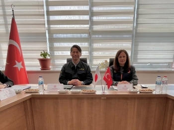 Photo session before the meeting with Deputy Minister of Environment, Urbanization and Climate Change VARANK