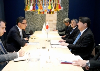 Two ministers at the meeting