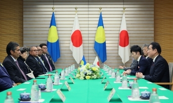 (Photo) Japan-Palau Summit Meeting
