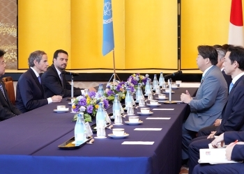 Foreign Minister Hayashi at the Meeting with the Director General of the International Atomic Energy Agency