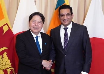 Two ministers shaking hands